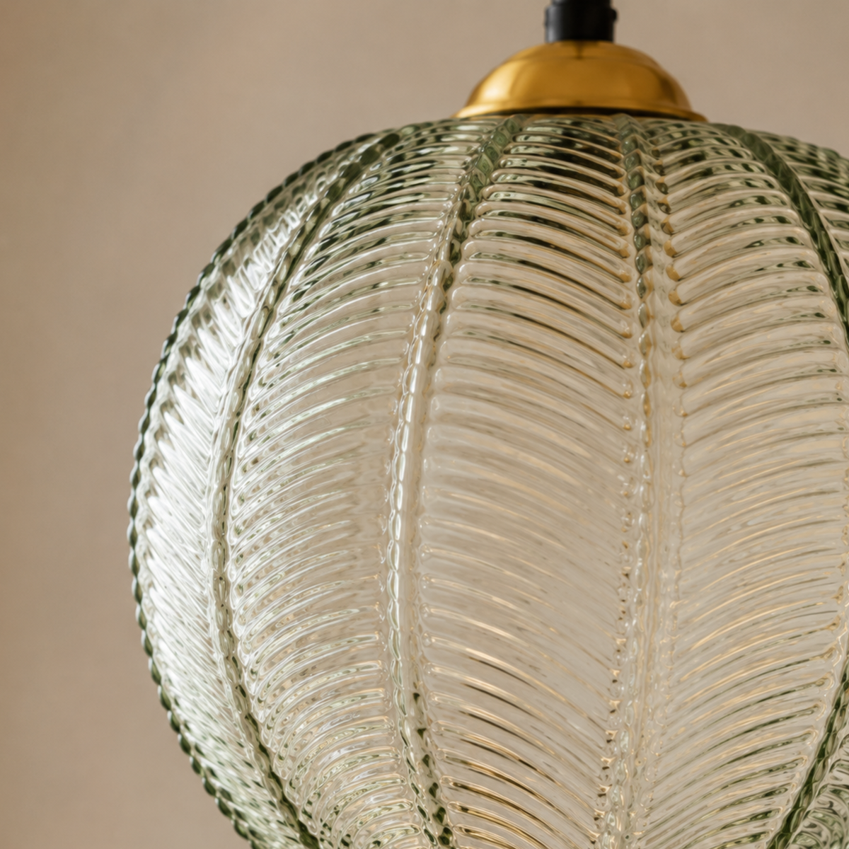 Glass Leaf Pattern Pendant Light